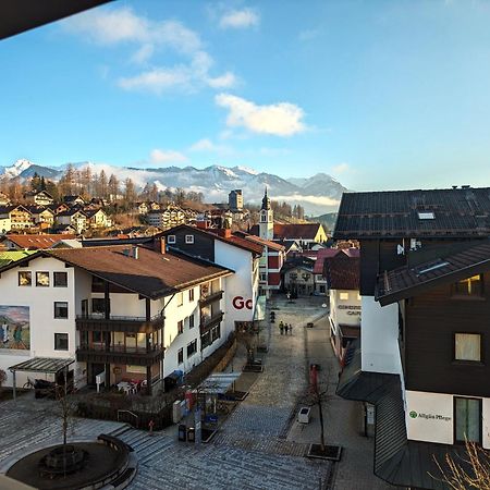 Hotel Zum Goldenen Hirsch Sonthofen Esterno foto